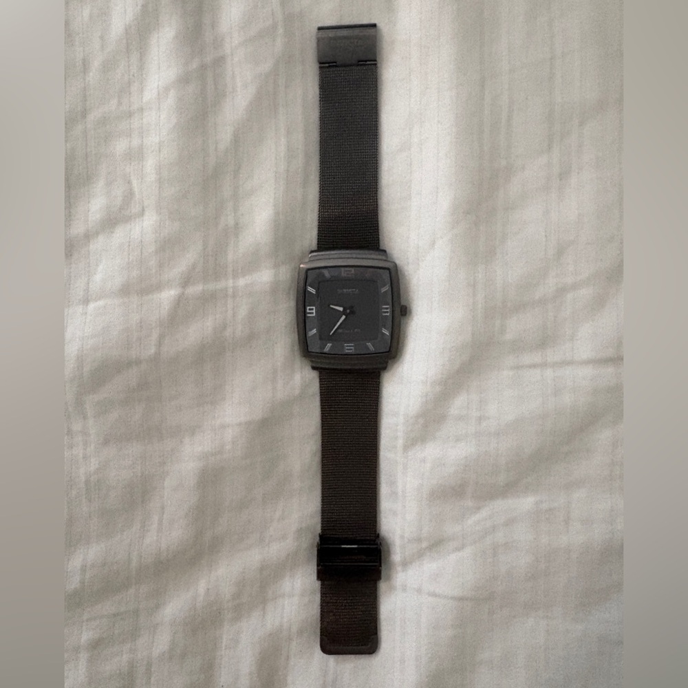 Invicta Slim Model: 5144 Gunmetal Swiss Watch